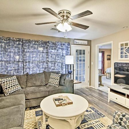 Updated Lake Taneycomo Condo With Screened Porch! 브랜슨 외부 사진