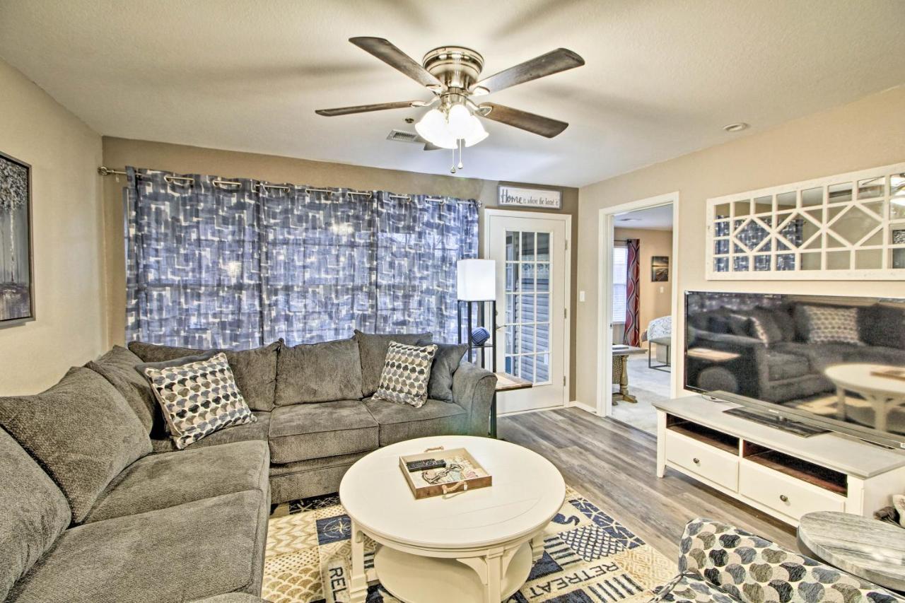 Updated Lake Taneycomo Condo With Screened Porch! 브랜슨 외부 사진