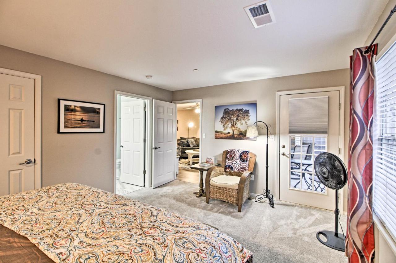 Updated Lake Taneycomo Condo With Screened Porch! 브랜슨 외부 사진